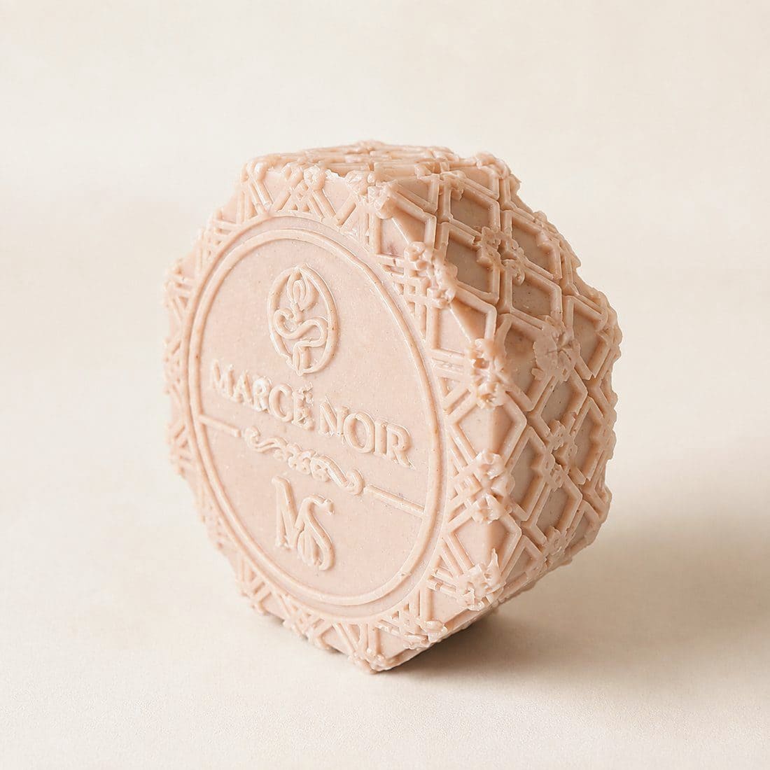 Marcé Noir moisturizing body soap, engraved octagonal bar — Another side of the piece
